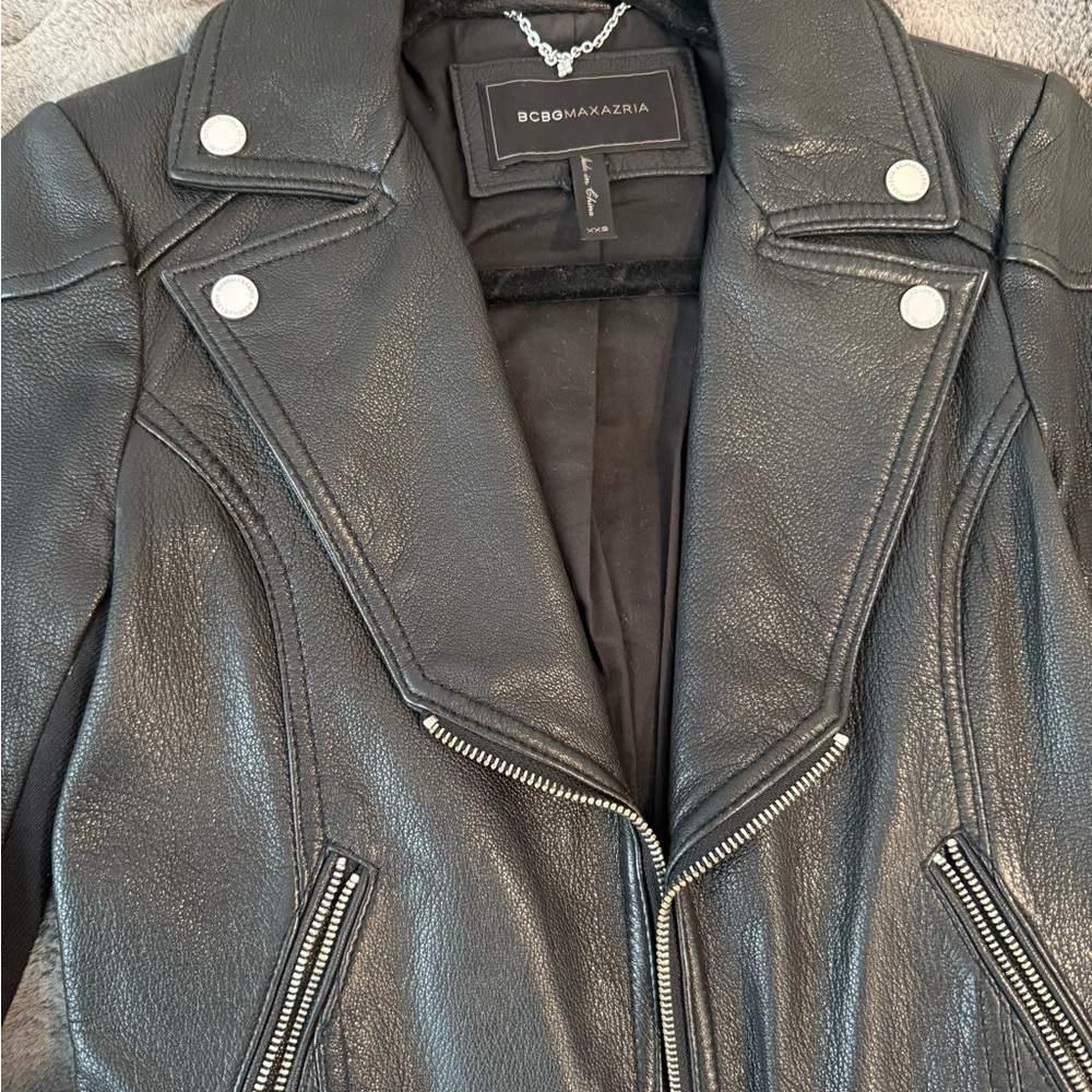 BCBG Maxazria Black Leather Biker Jacket - Picture 4 of 6